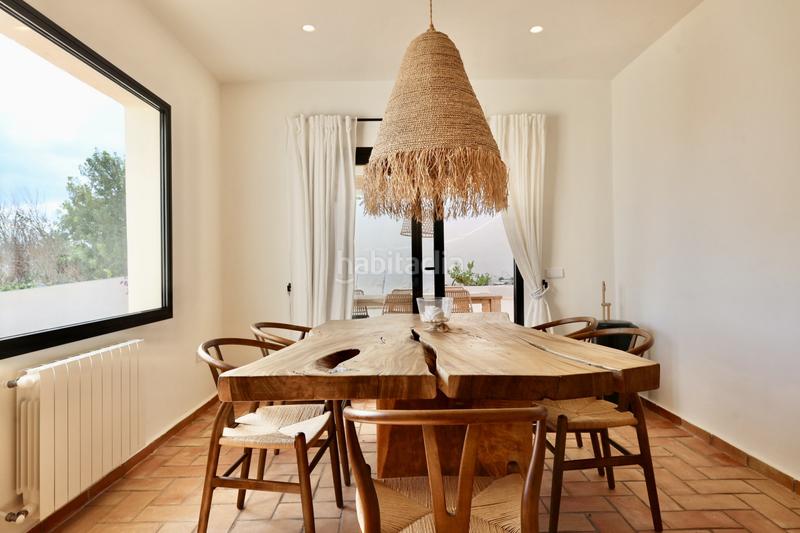 Foto 7b170587-41ee-4ac7-8b22-f8902582a2ab. Casa villa en venta en jávea con vistas al mar en urbanización puchol en Xàbia