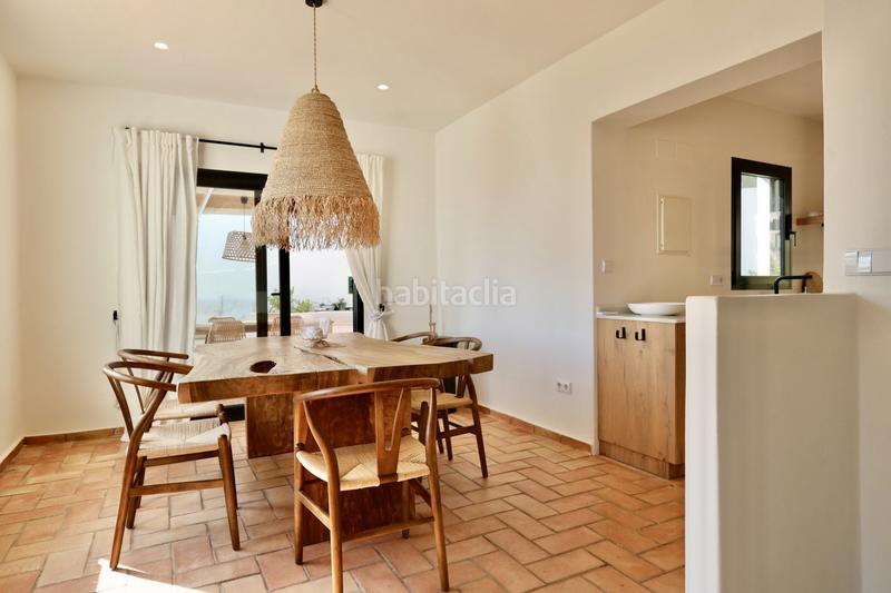 Foto d87f2e77-c37e-4378-bb01-45319056a233. Casa villa en venta en jávea con vistas al mar en urbanización puchol en Xàbia