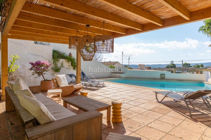 Foto dbf7ca2d-7664-4e91-a6fd-b1df70fcfc27. House with heating pool in Puerto Xàbia