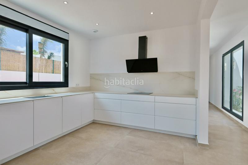 Foto 54cdb0dd-1e0e-4c8f-8a6a-2df69ab9b1c3. Haus mit heizung parking pool in Centro Ciudad Xàbia