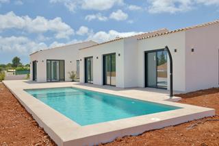 Casa a Centro Ciudad. Villa en venta en jávea