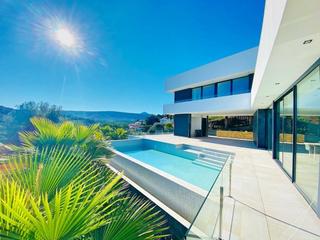 Casa a Centro Ciudad. Fantástica villa de lujo en venta en javea cerca de la playa del