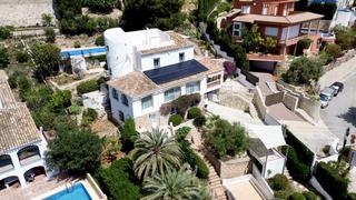 Casa a Puerto. Villa en venta en jávea