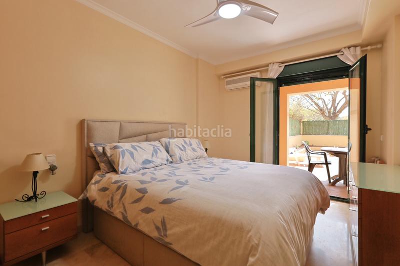 Foto b4685b1f-fa45-4613-94c7-150db66318c9. Rez-de-chaussée avec piscine dans Puerto Xàbia