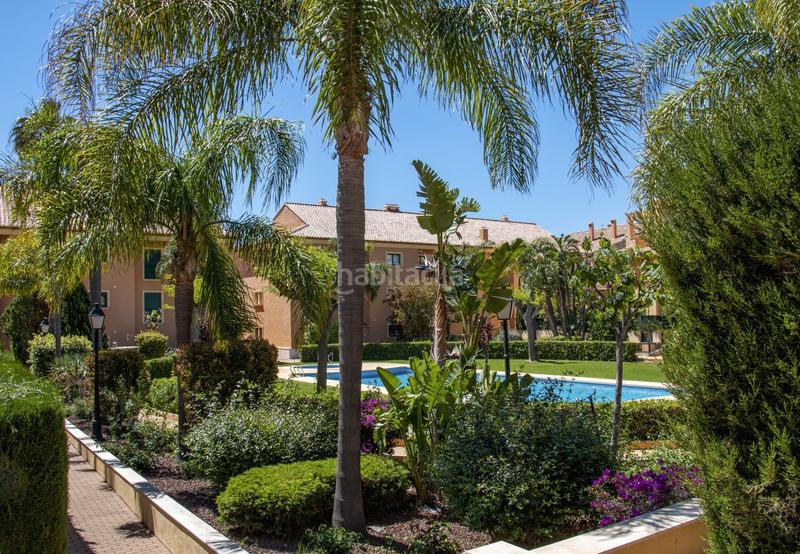 Foto c8864e2b-526d-4611-968d-589e2d6c56f0. Rez-de-chaussée avec piscine dans Puerto Xàbia