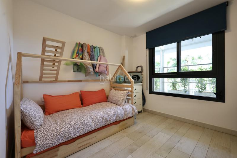 Foto f5d57ba5-7f85-47c1-bf7b-e4805d43aa53. Appartement avec parking piscine dans Montañar-El Arenal Xàbia