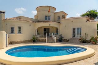 Maison à Portichol-Balcón al Mar. Villa con vistas panorámicas en jávea