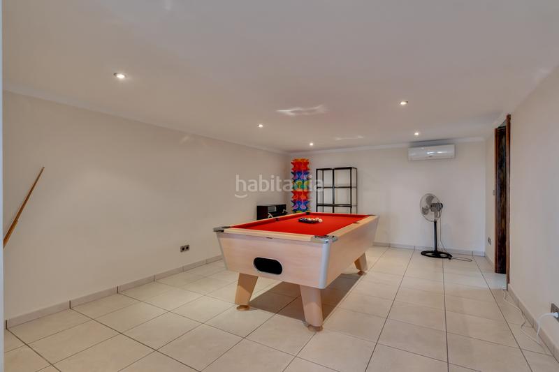 Foto 1a6f1173-fad9-45fc-800a-fddf6bb68098. Casa amb calefacció aparcament a Centro Ciudad Xàbia