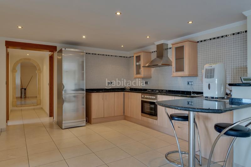 Foto dbb6d9ee-3229-4e5e-8e1f-ce27b40f1d29. Casa amb calefacció aparcament a Centro Ciudad Xàbia