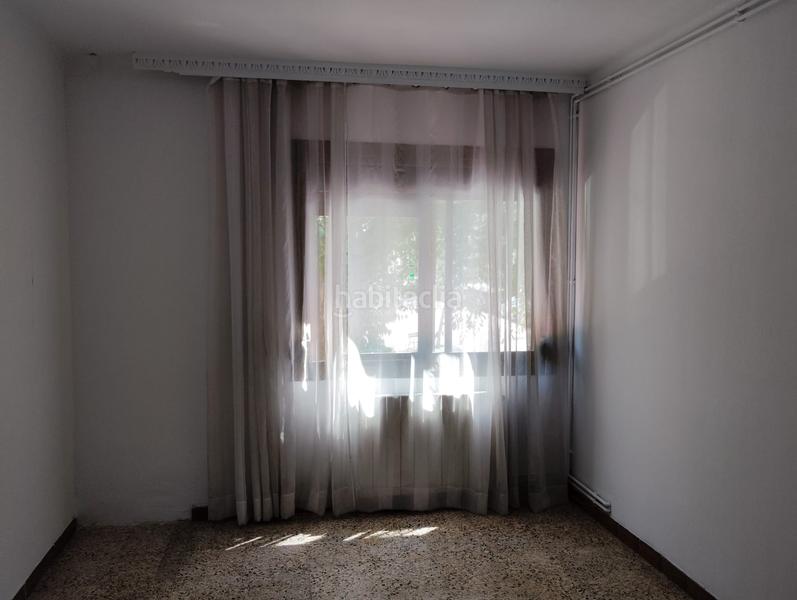Foto 681ee21c-a11e-4327-89c5-f48a2a8e9b97. Appartamento con riscaldamento in Riu Sud Santa Coloma de Gramenet