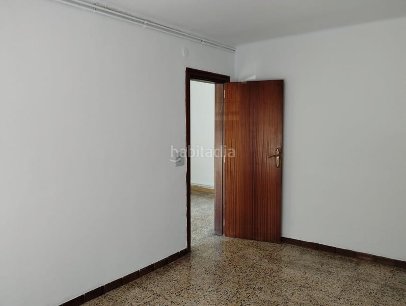 Foto 7f67a01d-840b-4ee9-88dc-6a4fc1cc714b. Appartamento con riscaldamento in Riu Sud Santa Coloma de Gramenet