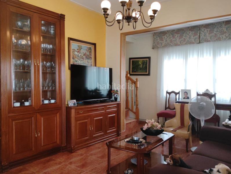 Foto 0fb9606c-6c01-46d2-9dc6-96f828ed2a70. Chalet avec chauffage parking piscine dans Santa Maria-Terra Nostra Montcada i Reixac