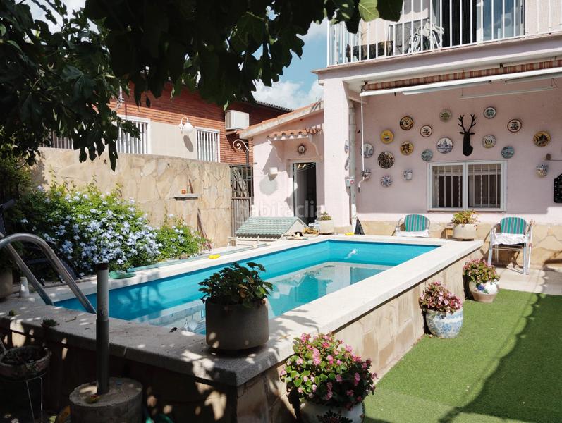 Foto 21410df0-0c46-4b24-be4e-df105982b63a. Chalet avec chauffage parking piscine dans Santa Maria-Terra Nostra Montcada i Reixac