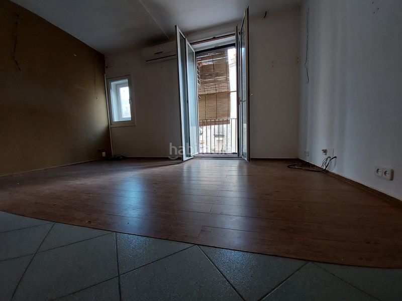 Foto 00d9dbd3-6019-4b5f-b872-6dfb123cd236. Pis a Raval Barcelona