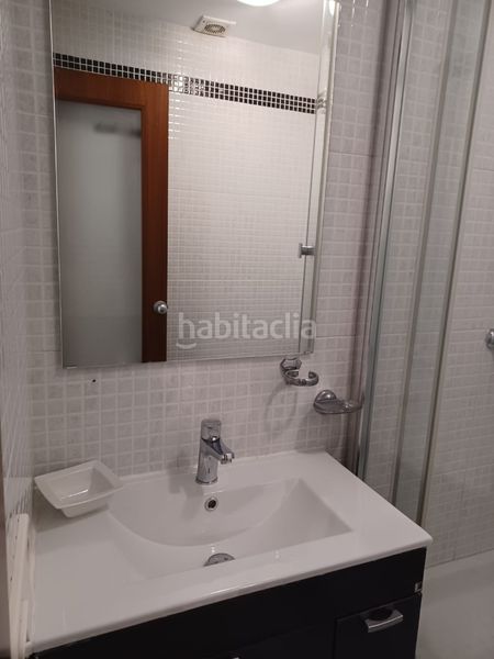 Foto 0b79baa2-eab5-4f07-8a6c-df33a361d32f. Pis a Raval Barcelona