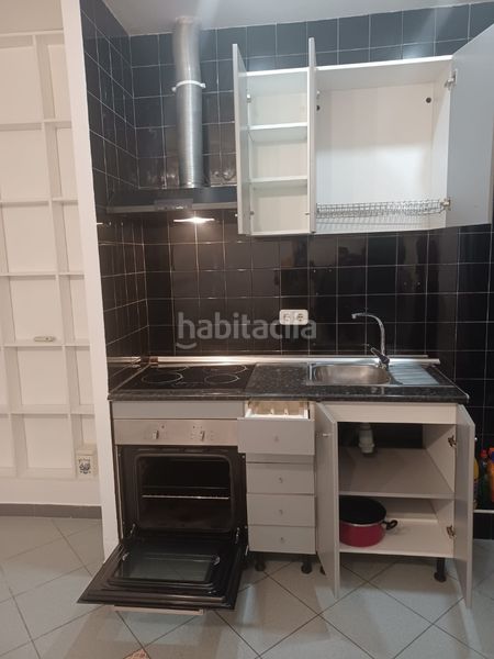 Foto 4f64f864-eb07-4087-8baa-b13e660fb3a7. Pis a Raval Barcelona