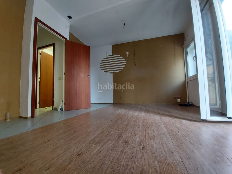Foto bce9e618-14e9-492a-bd2c-44cfb624a6b0. Pis a Raval Barcelona