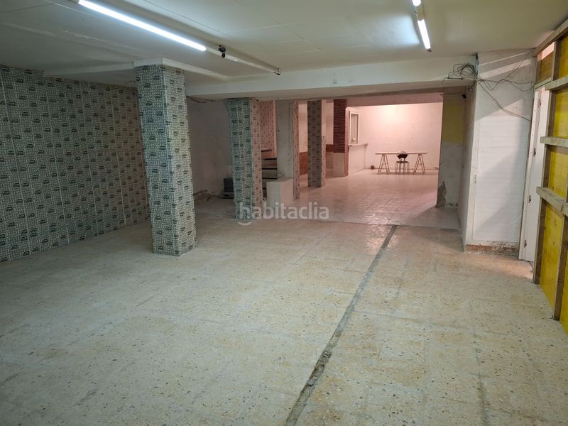 Foto 6d0d4314-6e51-47d6-8d16-2ce39efc6e1e. Local comercial a Progrés - Pep Ventura Badalona