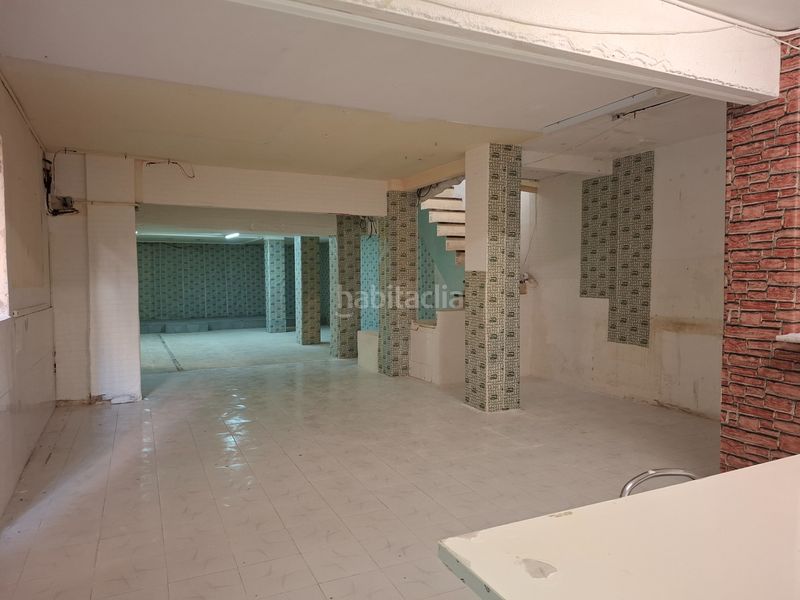 Foto ac7528c2-8c2d-436f-8220-f31a0c9fb343. Local comercial a Progrés - Pep Ventura Badalona