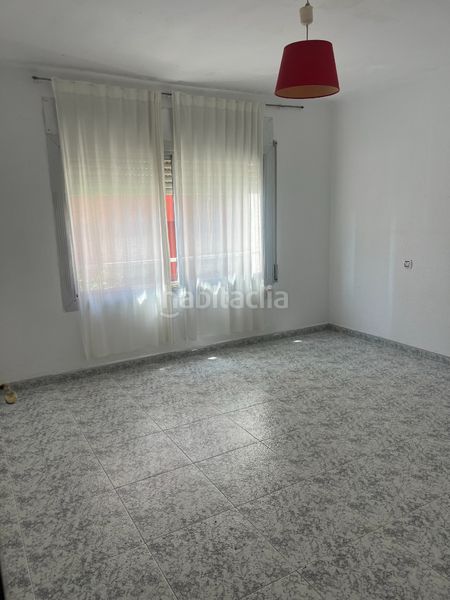 Foto ff8c65f1-b1b3-4520-92cb-b9091104b727. Pis a Llefià Badalona