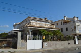House in Can Picafort. ¡encantadora casa clasica en el centro de can picafort!