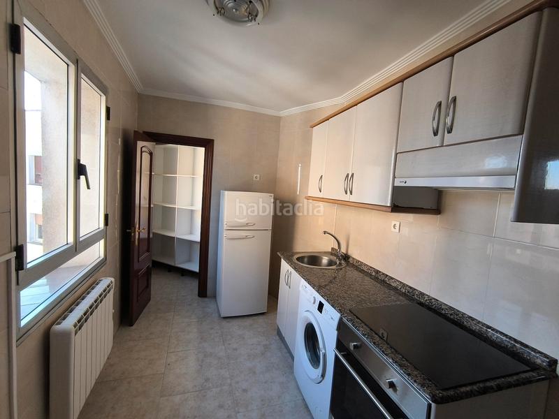 Foto 1ff39abb-9d7a-41dd-ae0f-e8eefb820954. Appartement dans untziola kalea 10-a dans Zorrotza Bilbao