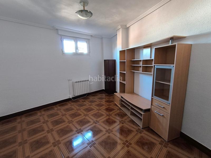 Foto 92f6ab30-711f-4052-8463-1bdeca7b997b. Appartement dans untziola kalea 10-a dans Zorrotza Bilbao