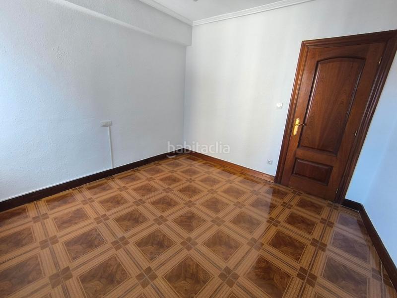 Foto c9829db4-20c4-4984-a333-4d04dc9e292e. Appartement dans untziola kalea 10-a dans Zorrotza Bilbao