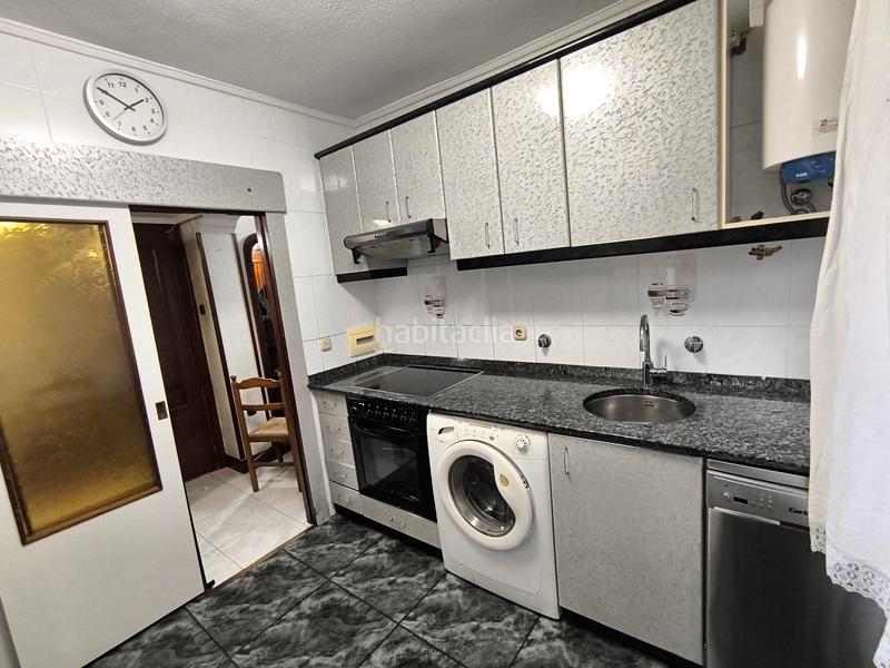 Foto f5b3b774-bb9f-48d1-97cc-c2cf99494010. Appartement dans grupo ikastalde etxetaldea 6 dans Zorrotza Bilbao