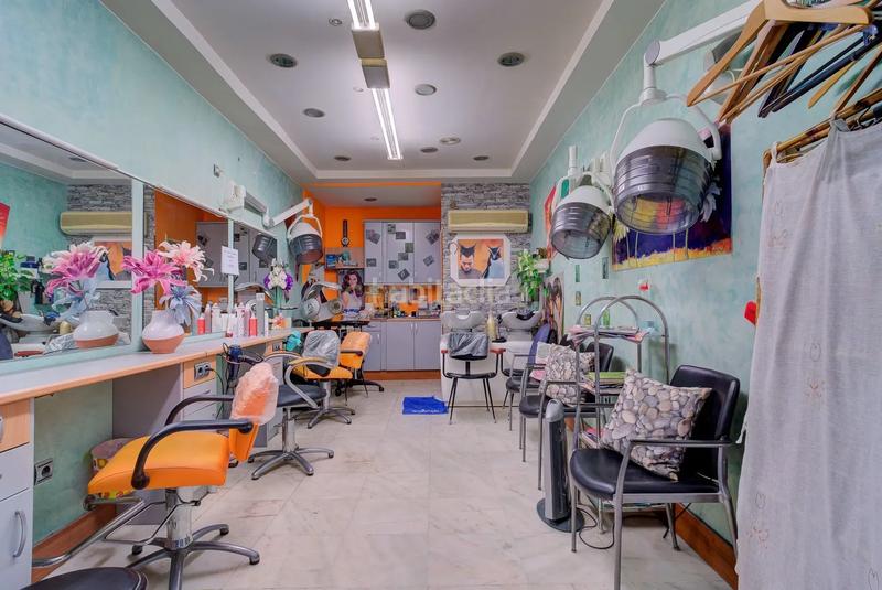 Foto 2f633f50-5c4a-407b-9a8c-b94b92f19ee9. Local commercial dans esterlines kalea dans Parte Vieja Donostia - San Sebastián