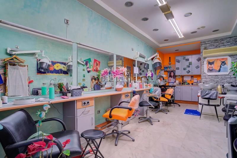 Foto 8f40aebe-b925-45e8-80c0-9b0d611fbc4d. Local commercial dans esterlines kalea dans Parte Vieja Donostia - San Sebastián