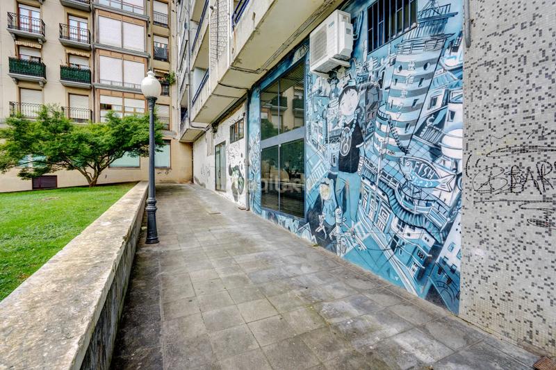 Foto 1c5586af-1822-460e-a0d6-70d9f5dcc804. Geschäftsraum in errenteria kalea in Pinar - Anaka - Belaskoenea Irun