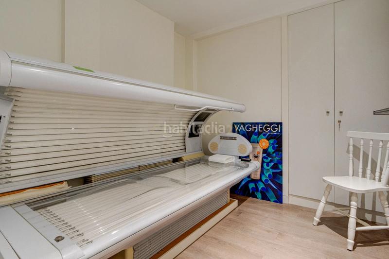 Foto 0ca77fbc-4afb-4a20-b30d-23669a6c4382. Local comercial a juan arana galerias 10 a Centro - Mendibil - Santiago Irun