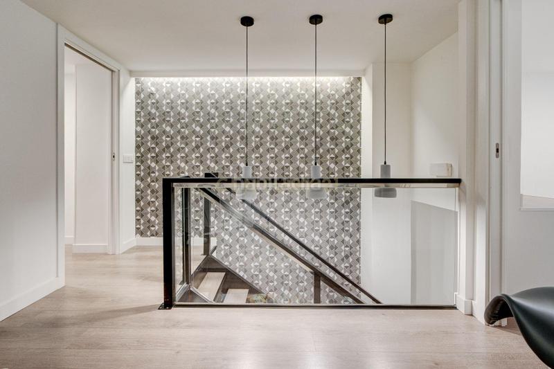 Foto 3ab6fc84-55a6-4f79-a2f8-766e0ae832aa. Local comercial a juan arana galerias 10 a Centro - Mendibil - Santiago Irun