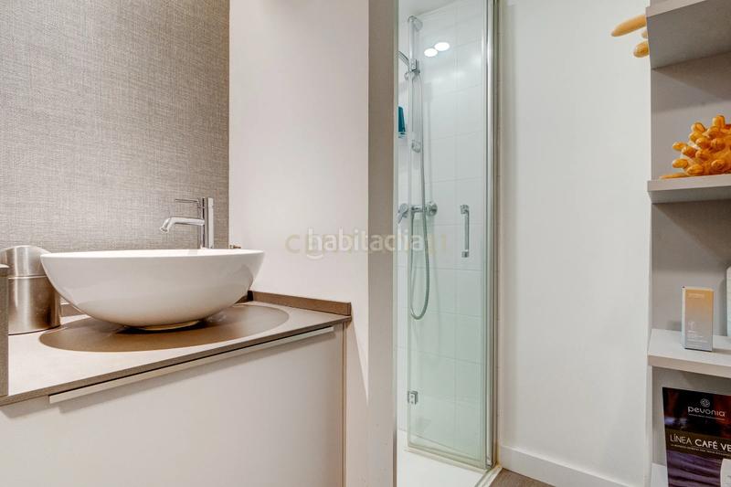 Foto f5770444-783d-4292-9a4c-086ea5498fa8. Local comercial a juan arana galerias 10 a Centro - Mendibil - Santiago Irun