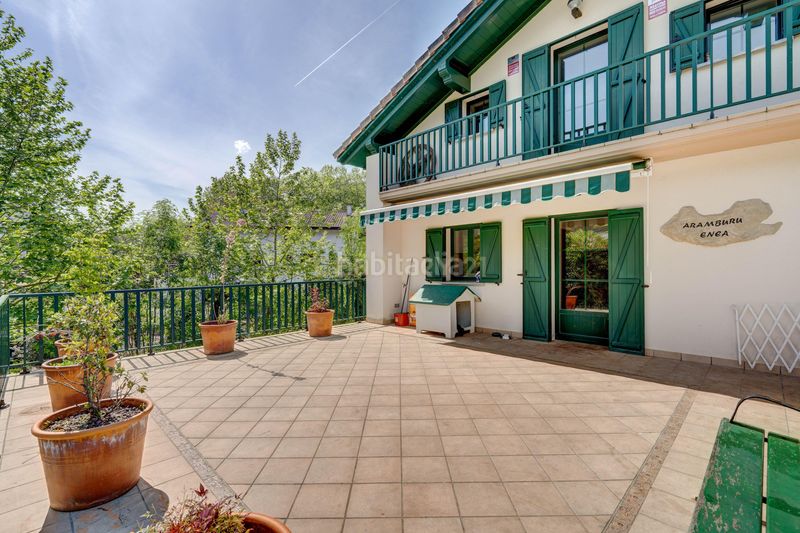 Foto 8b8f3228-0e6d-491b-90f7-6347e945f244. Casa a barrio olaberria a Lapice - Larreaundi - Olaberria - Meaka Irun