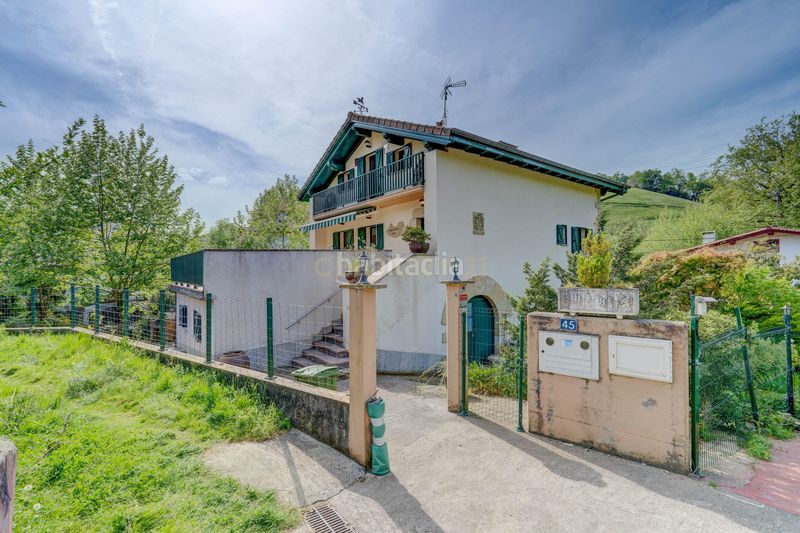Foto a78ec038-1333-4ade-98cc-da40b9d44bb4. Casa a barrio olaberria a Lapice - Larreaundi - Olaberria - Meaka Irun