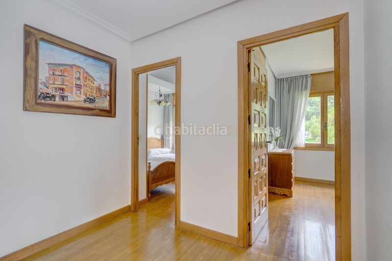 Foto 1520a283-c12c-46e9-92b6-bba5bd6399a9. Pis a Oiz