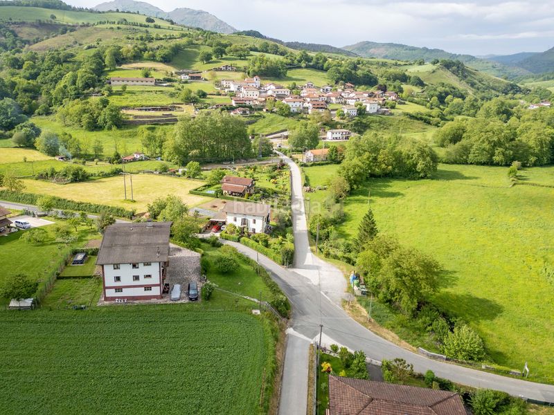 Foto 2011d1b9-7606-4a5b-9cd0-b05ed33483ab. Pis a Oiz