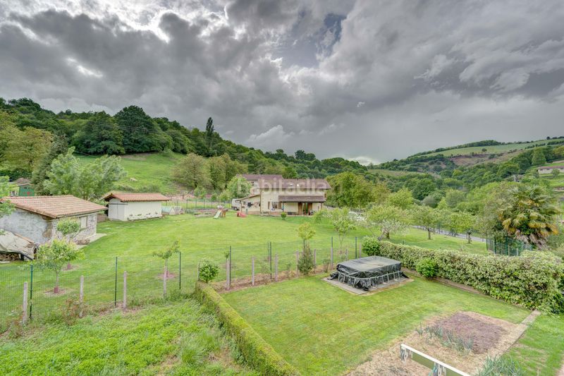 Foto ab78c605-9a4a-401d-b63b-ea3a0ceac5c2. Pis a Oiz