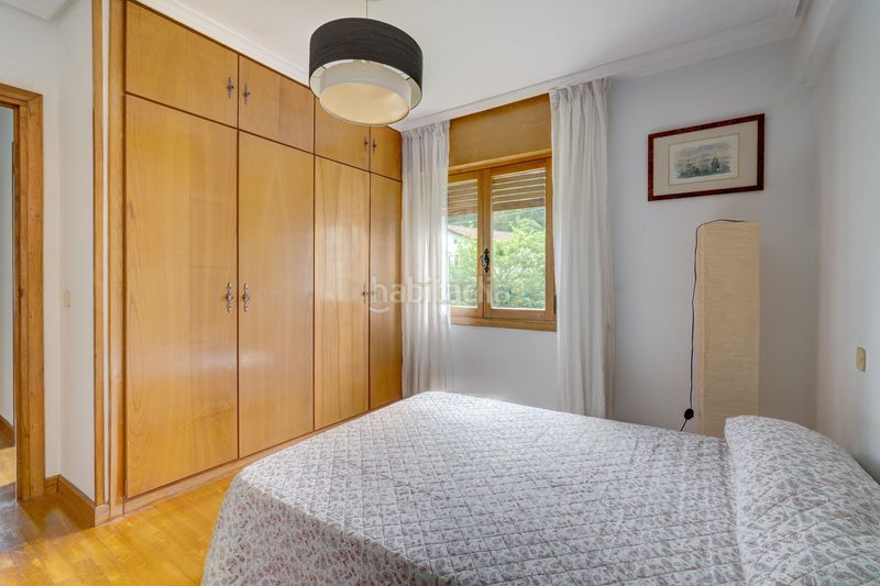 Foto f6ba274d-4e52-43d0-934f-4199df050f6d. Pis a Oiz