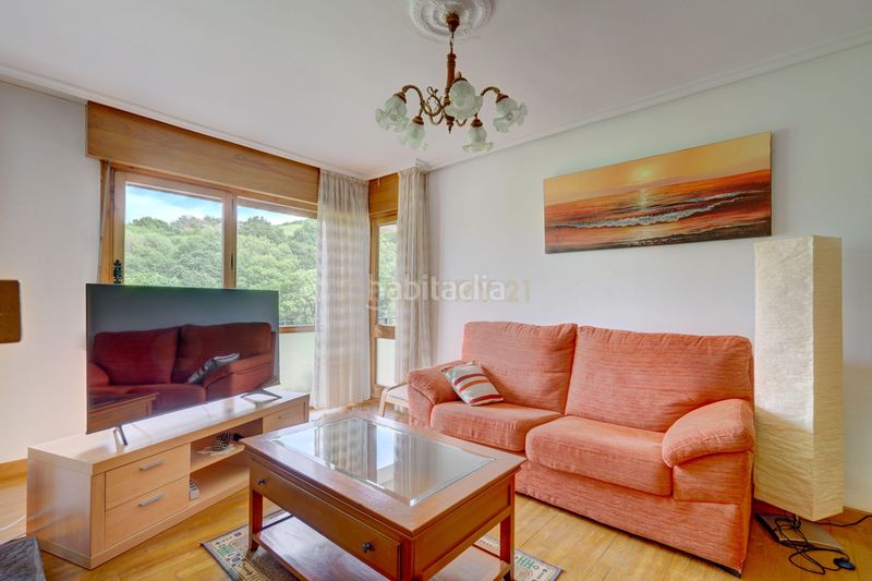 Foto ff5ff29e-3b24-4d34-b306-462c6066c682. Pis a Oiz