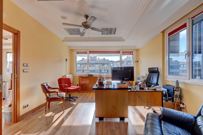 Foto 01a1ba4f-123c-445d-9397-0d941ca5dbcb. Office space in auzolan kalea in Pinar - Anaka - Belaskoenea Irun