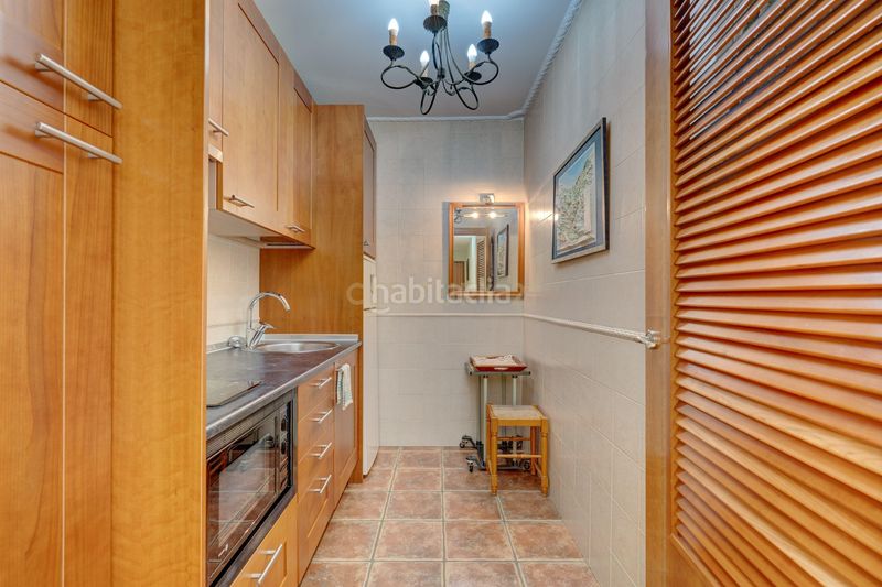 Foto 14d74302-da5a-4b29-9bbc-f54014a7c255. Office space in auzolan kalea in Pinar - Anaka - Belaskoenea Irun
