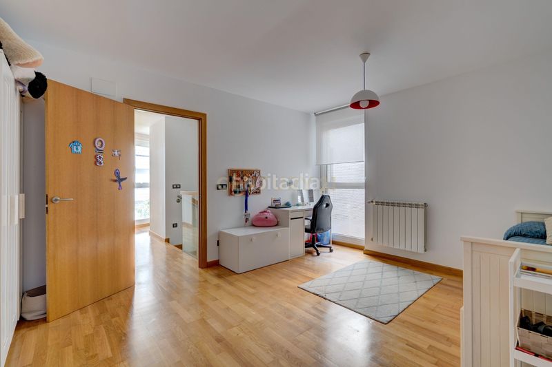 Foto b0cfc3ee-a5fe-49b8-b6ad-2f8d74eb8746. Dúplex a Pinar - Anaka - Belaskoenea Irun