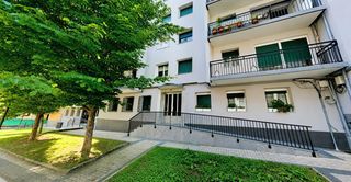 Appartement à Fray juan de cigarroa kalea, 4, irun, spain 4. Piso con dos terrazas, ascensor y trastero en larreaundi, irún