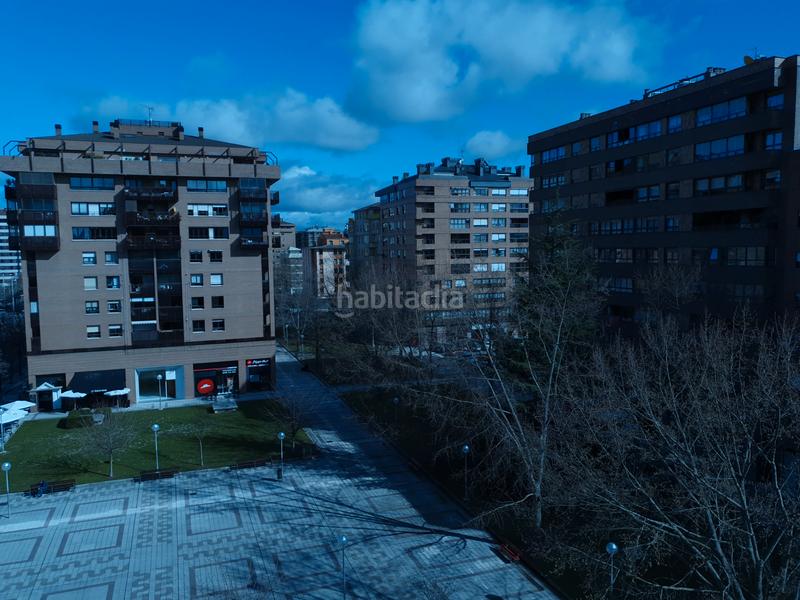 Foto a1a0ba1c-d3df-41f4-b9c9-55617529cc2d. Etagenwohnung mit heizung parking in Mendebaldea - Ermitagaña Pamplona / Iruña