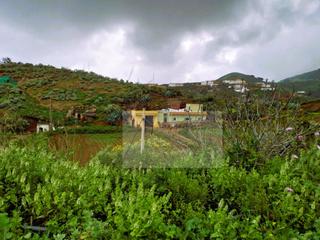 Masia a Santa María de Guía de Gran Canaria. Casa cueva con terreno en venta, bascamao, sta m de guía