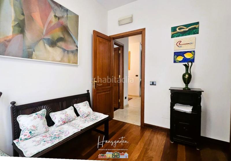 Foto 32b5ebaa-ba15-4a6b-800d-fbd575cb7e79. Piso  en venta calle arena, zona Triana en Triana Palmas de Gran Canaria (Las)