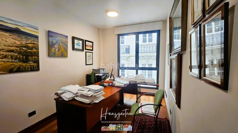 Foto a7eb96ee-a032-4c20-989f-0e4d7938b546. Piso  en venta calle arena, zona Triana en Triana Palmas de Gran Canaria (Las)